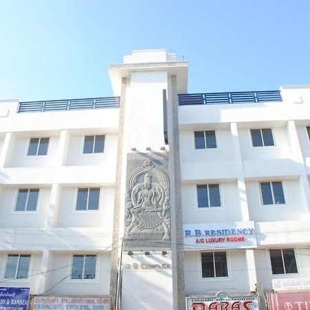 R B Residency Hotel Madras Buitenkant foto